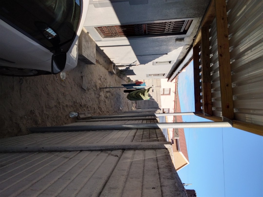 3 Bedroom Property for Sale in Harare Western Cape
